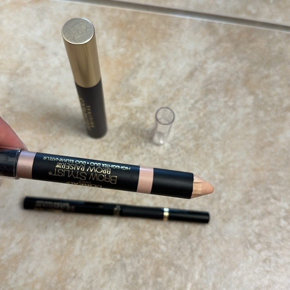 L'Oreal bundle - Picture 5 of 5